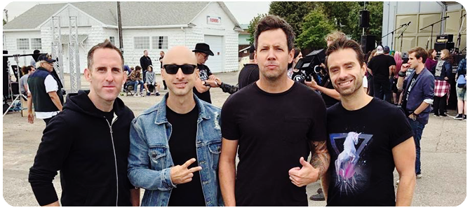 Rozhovor se Simple Plan z natáčení ‚Summertime Dropouts‘ & nové info o jejich filmové roli!