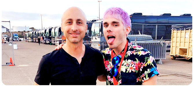 Awsten Knight z Waterparks dalším překvapivým hostem během I’m Just A Kid na Warped Tour